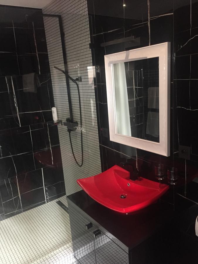 Hotel Alexander'S نيترا المظهر الخارجي الصورة